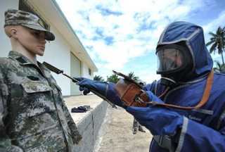 【看点】海南唯一一支专业应急救援力量:官兵全身防护应对毒魔