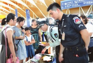 【聚焦】反恐安检将成为沪两大机场常态