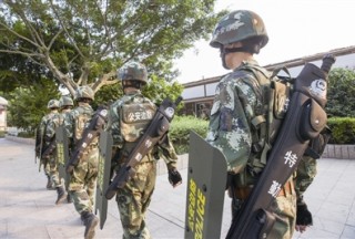 【组图】瑞安边防战士“仗剑”巡逻 “大宝剑”暗藏“秘密武器”