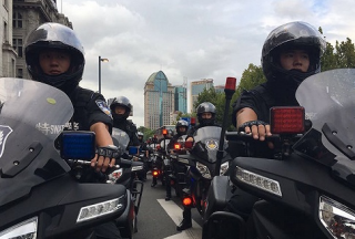 【组图】上海国庆期间 特警枕戈待旦保安全