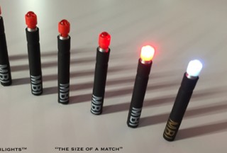 【亮点】世界上最小的火柴造型LED手电 有磁力还防水