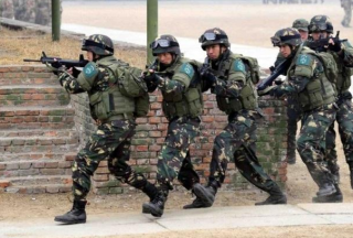解放军战力高 ，3万强悍特种兵装备精良不输西方