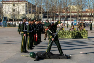 【组图】武警选拔两会安保力量 至少经过五道筛选