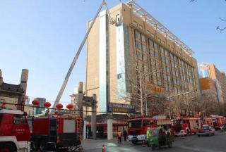 【高层灭火】白银公安消防支队举行高层建筑灭火救援实战演练